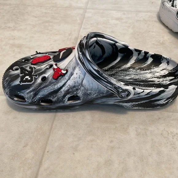 Crocs Classic Clog men’s size 9 - Picture 5 of 16